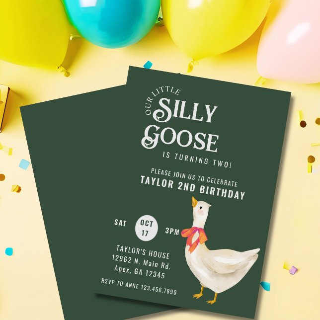 Convites Minimalismo С Bobo Lassado Goose Aniversário (Minimalist “Our Silly Goose Is Turning Two” invite with dark green background and clean design.)