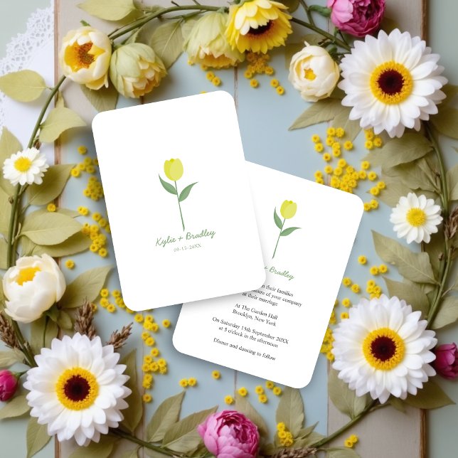 Convites Minimalist Yellow Tulip (Minimalist design with a yellow tulip is elegant and simple as the current trend in weddings marks.)