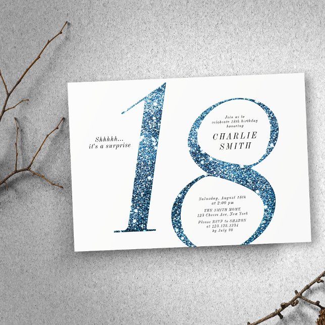 Convites Minúsculo moderno brilho azul azul brilhante 18 an (Modern minimalist faux blue glitter 18th birthday invitation)