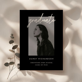 Convites Modern Black White Script Photo Graduation Party