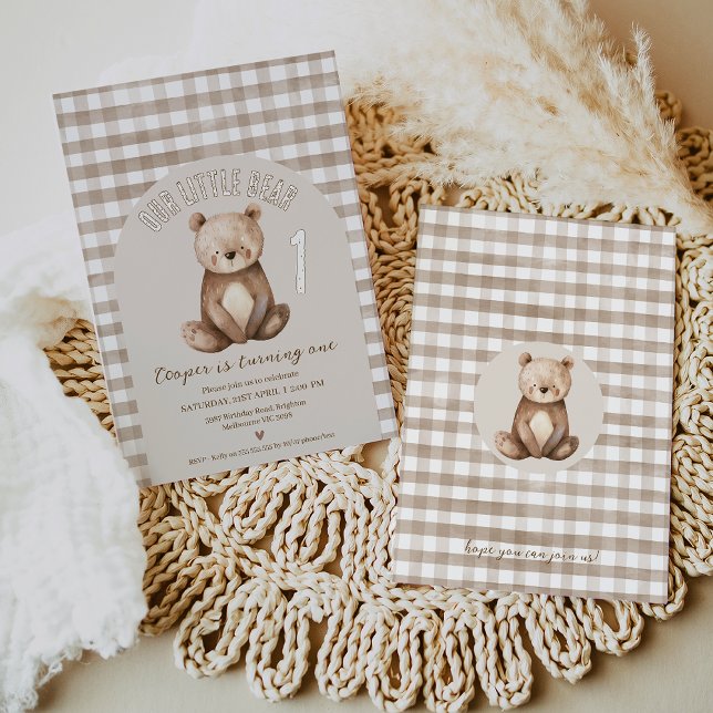 Convites Modern Brown Arch Nosso Pequeno primeiro aniversar (Our Little Bear 1st Birthday Invitation Template, Editable Bear Themed First Birthday Invite Boy,)