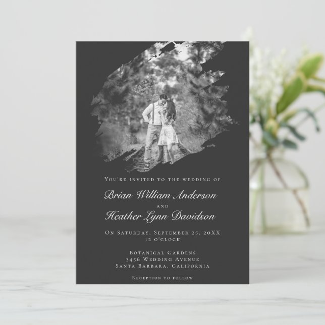 Convites Modern Brushstroke Photo Wedding | Soft Black (Em pé/Frente)
