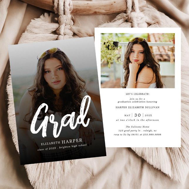 Convites Modern Grad Brush Script Photo Graduation (Criador carregado)