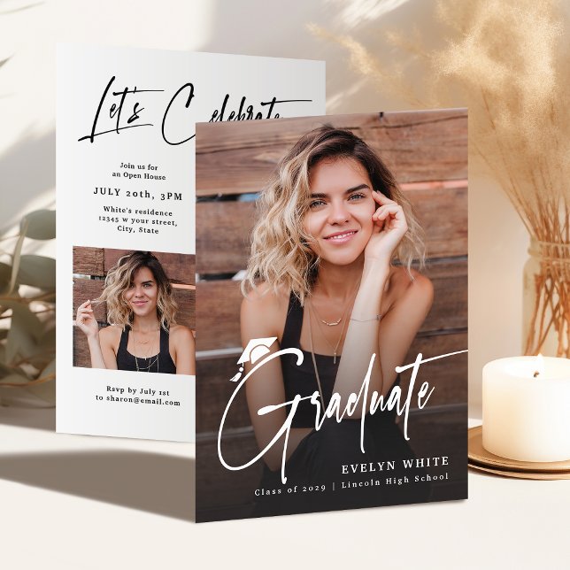 Convites Modern Grad Cap Script 4 Photo Simple Graduation (Modern Grad Cap Script 4 Photo Simple Graduation Invitation)