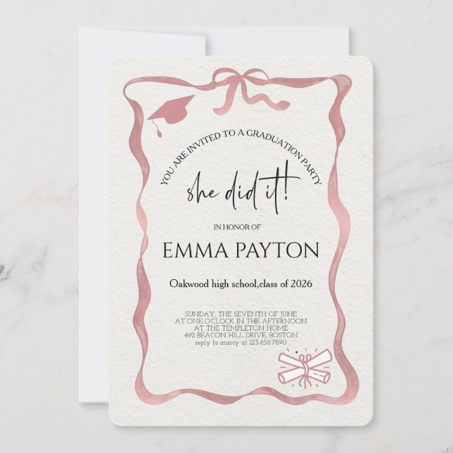 Convites Modern Graduation Celebration  (Frente)