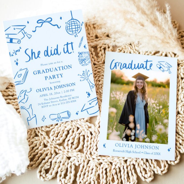 Convites Modern Hand Drawn She did it Blue Graduation Party (Modern Hand Drawn She did it Graduation Party Invitation)