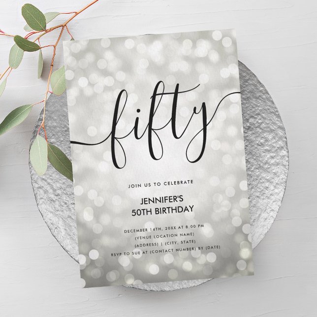 Convites Modern Silver Glitter Luz 50º Aniversário (Modern Silver Glitter Lights 50th Birthday Invitation)