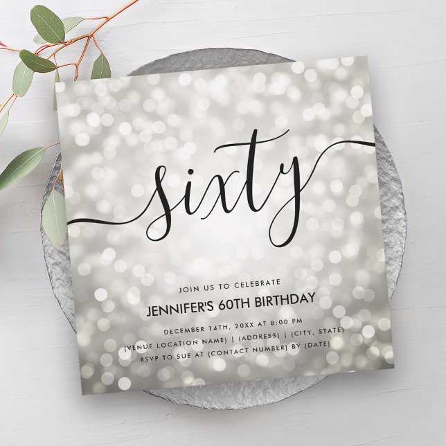 Convites Modern Silver Glitter Luz 60º Aniversário (Modern Silver Glitter Lights 60th Birthday Invitation)