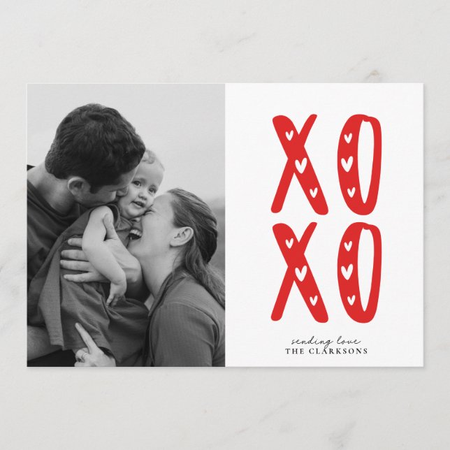 Convites Modern XOXO Red Valentine’s Day Photo Card (Frente)