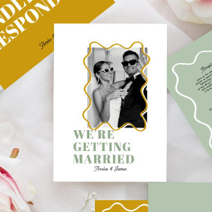 Convites moderno Bold Wavy funky sage verde e casamento ama