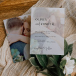 Convites Moderno e minimalista simples | Dois Casamentos Fo<br><div class="desc">Estes elegantes convites para casamento de fotos são simples e minimalistas,  mas muito na moda devido ao moderno roteiro escrito à mão e ao layout limpo. Adicione duas fotos,  uma na frente com uma camada fina e outra na parte traseira.</div>
