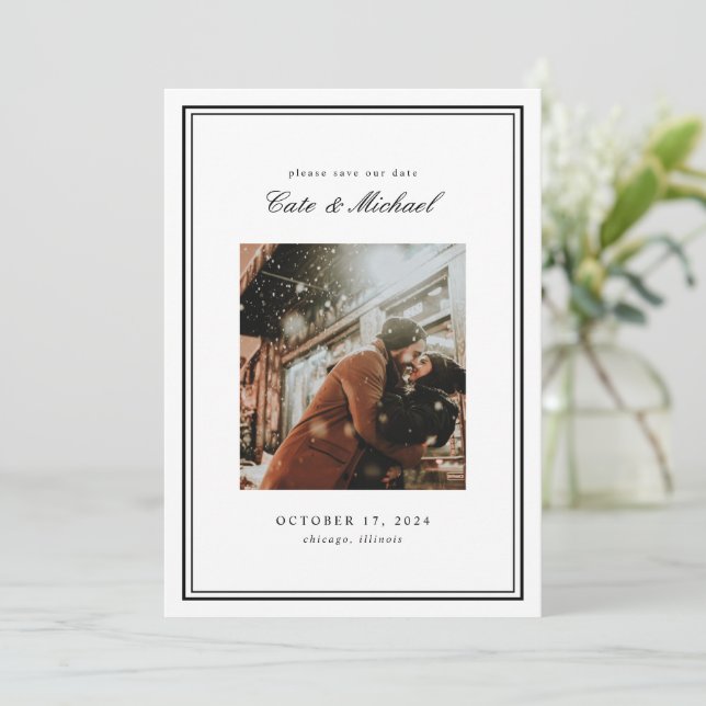 Convites Monograma branco e preto clássico absoluto (Em pé/Frente)