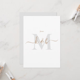 Convites Monograma Dourado e Cinza em Script Swash para Noi