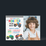 Convites Monster Truck Bash Colorful Grooved Kids Aniversár<br><div class="desc">BOOM,  SMASH,  CRASH É UM CAMINHÃO DE MONSTRO! CAMINHÕES VERMELHOS E BRANCOS COLORIDOS COM PADRÃO RETRO DE ESTILO BRANCO NEGRO E BRANCO ESTABILIZADOS PARA CRIANÇAS DE ANIVERSÁRIO</div>