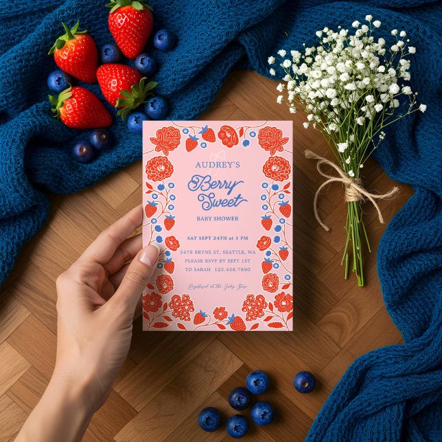 Convites Morangos, Mirtilos e Flores Doces (Berry Sweet Strawberries, Blueberries & Blooms Invitation)