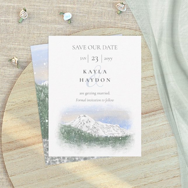 Convites Mt Rainier, Casamento de Neve Caindo Salve a Data (Mount Mt. Rainier save the date wedding card, Snow falling, trees forest, rustic winter mountains)