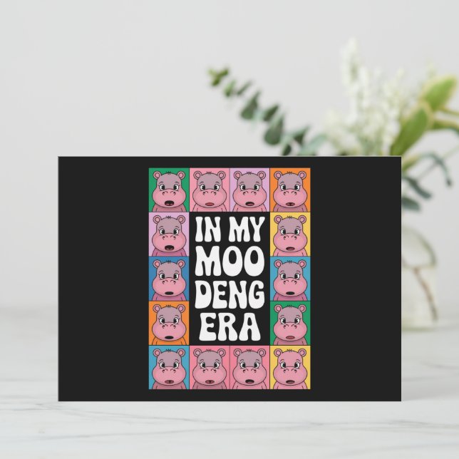 Convites Na Minha Moo Deng Era Moo Deng Hippo Lover (Em pé/Frente)