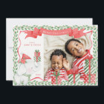 Convites Natal do Elefante Branco<br><div class="desc">Este lindo cartão com fotos de Elefante Branco apresenta um design de elefante com uma borda festiva e sagrada. O centro do cartão contém sua foto favorita. As palavras "Feliz Natal" são realçadas a branco num pano de fita vermelho. A parte traseira da placa tem um padrão de holly vertical....</div>