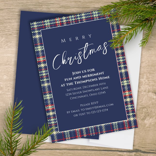 Convites Natal Feriado Simples Marinho Azul Xadrez de inver (Merry Christmas holiday festive navy blue plaid background with stylish calligraphy script. )