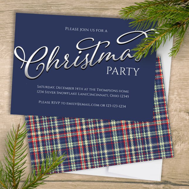 Convites Natal Feriado Simples Marinho Azul Xadrez de inver (Merry Christmas holiday festive navy blue plaid background with stylish calligraphy script. )