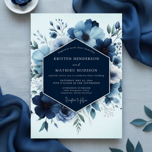 Convites Navy Floral Lush Romance Wedding (Criador carregado)