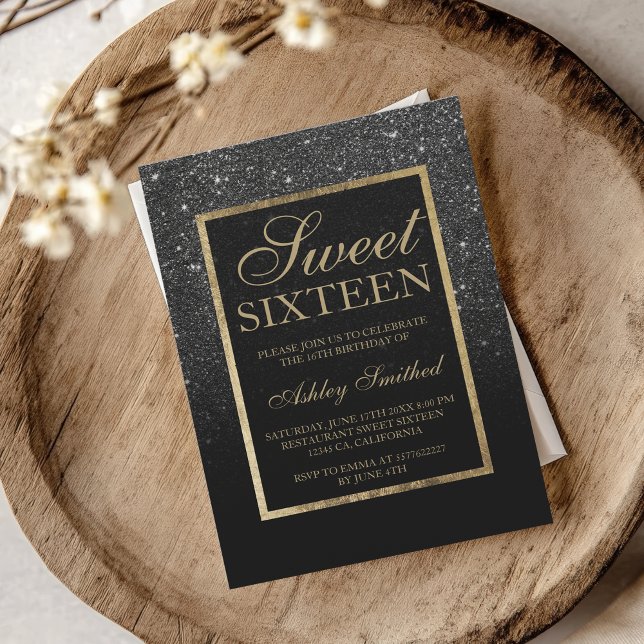 Convites Negra escura, ouro-relâmpago, chic elegante Sweet  (Faux black glitter gold elegant chic Sweet 16 Invitation)