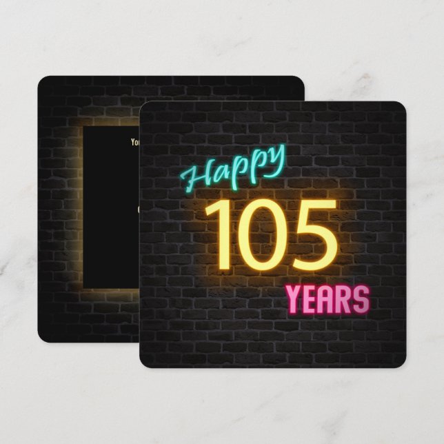 Convites Neon 105th Birthday Sign brilhando no tijolo (Frente/Verso)