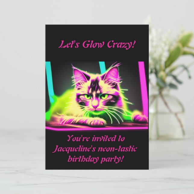 Convites Neon Feline Fiesta: Coleção de Aniversários para M (Em pé/Frente)