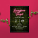 Convites Neon Pink Honeymoon Chá<br><div class="desc">O sinal de néon rosa inspirou um script de chá de lua de mel sobre madeira de boxe verde inspirado em fundo com texto branco personalizado.</div>