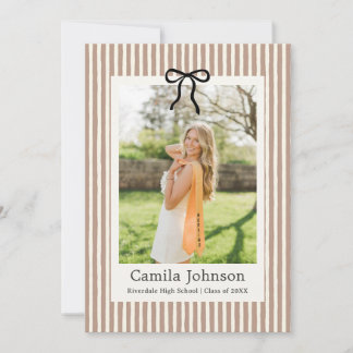 Convites Neutral Striped Graduation Invitation