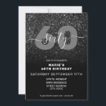 Convites Noivado moderno Elegante negro brilhante 60º<br><div class="desc">O moderno Elegante Negro Glitter 60º Convite de Aniversário. Design de modelo de convite de 60 anos minimalista com caligrafia elegante,  letra escrita com letra escrita escrita escrita à mão e fundo com brilho falso.</div>