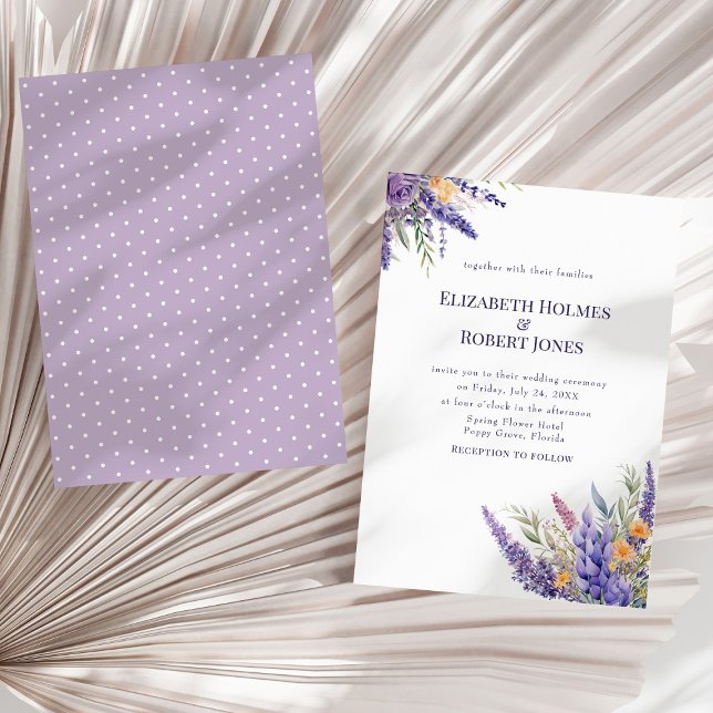 Convites Noivas Flores Silvestres Aquarela Lilás Lavanda Bo (Boho Lavender Lilac Watercolor Wildflowers Wedding Invitation on a sunny neutral dry palm leaf.)