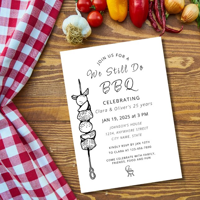 Convites Nós ainda fazemos CHURRASCO de aniversário de casa (barbecue minimal outdoor modern black white 20th or 25th or 10th summer wedding anniversary invite)