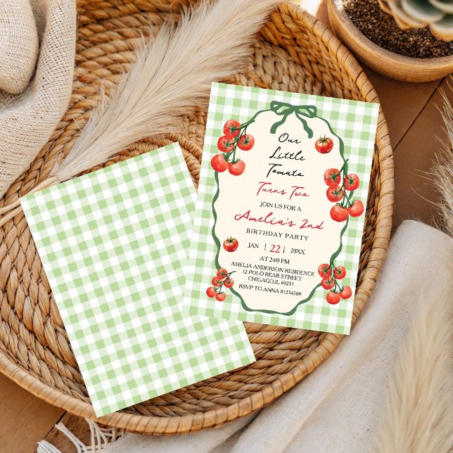 Convites Nossa pequena Tomatinha Vermelha de Gingham faz do (Criador carregado)