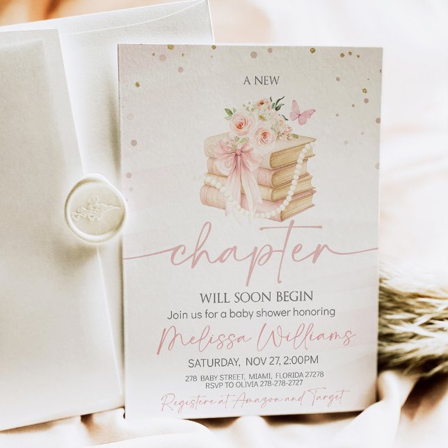 Convites Novo Capítulo flores silvestres borboletas Baby Sh (A baby shower invitation with soft wildflowers, fluttering butterflies, and a satin pink bow, featur)