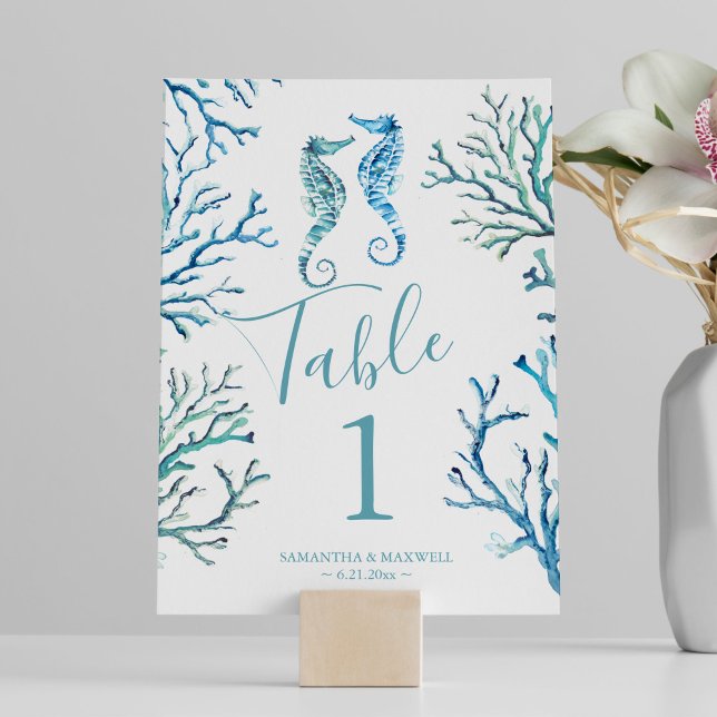 Convites Número da Tabela Caserna Costeira de Cavalo-do-Mar (Beach wedding table number unique seahorse watercolor art by Victoria Grigaliunas)