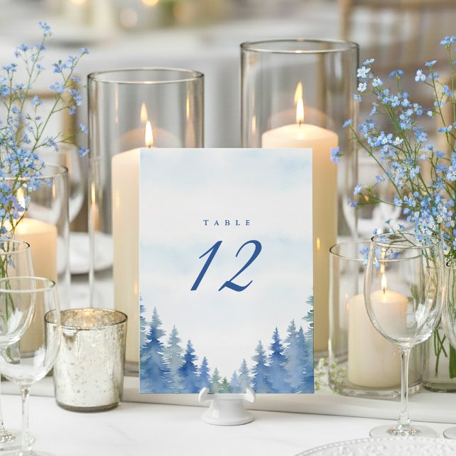 Convites Número da tabela de recepção das pinheiros de inve (Blue pine trees wedding table number place card.)