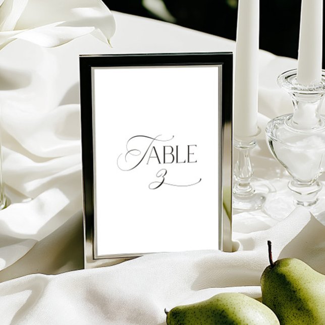 Convites Número de Mesa em Caligrafia Moderna Clássica Bran (This design is not editable. All table numbers can be found in the collection on this page.)