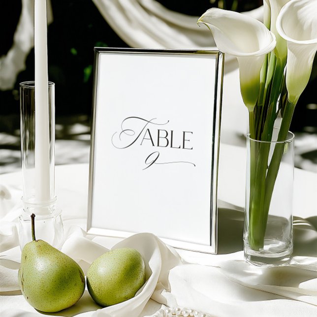 Convites Número de Mesa em Caligrafia Moderna Clássica Bran (This design is not editable. All table numbers can be found in the collection on this page.r)