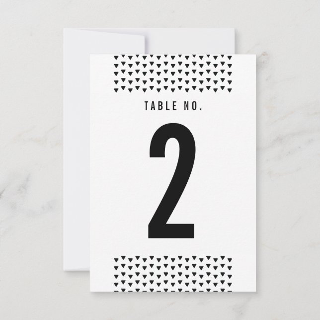 Convites NÚMERO DE MESA SIMPLES padrão de triângulo moderno (Verso)
