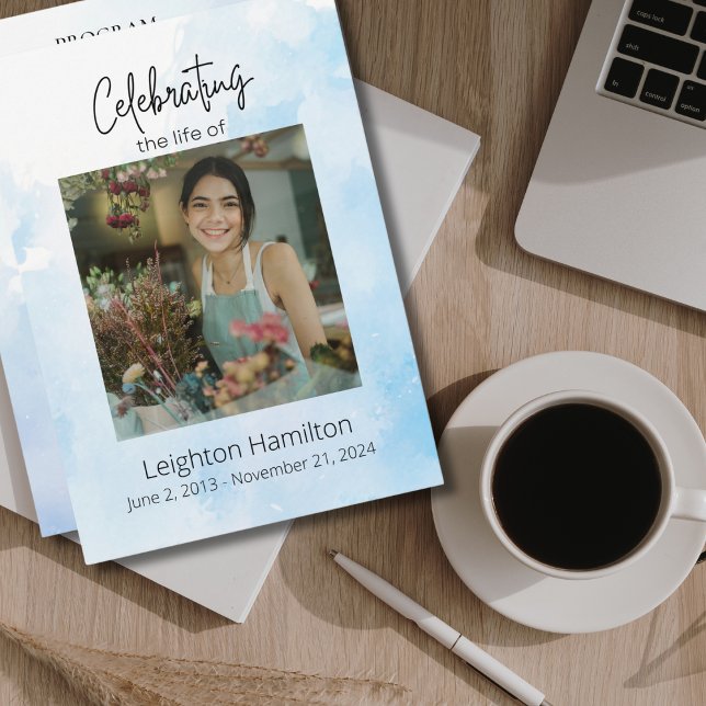 Convites Nuvens Celebração Funeral do Programa Life (Criador carregado)