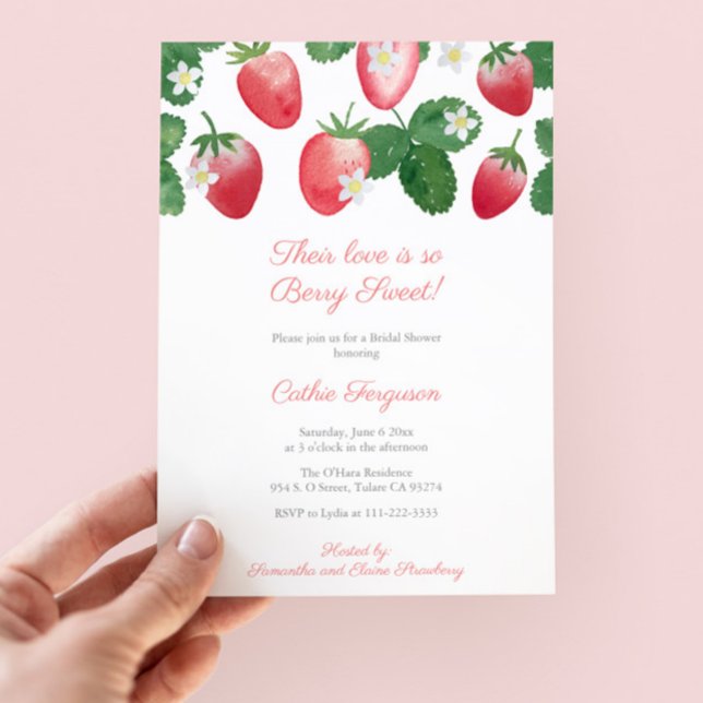 Convites O Amor É Berry Sweet Strawberry Chá de panela (Berry Sweet Love Strawberry-themed bridal shower party invitation with watercolor strawberries)