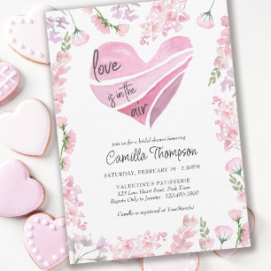 Convites O amor está no ar, coração e flores, chá de noiva