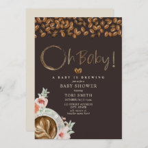 O Bebê Está A Criar Um Chá De Café Escuro