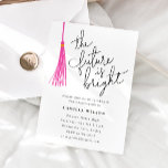 Convites O Futuro É Festa de formatura De Tassel Rosa Brilh<br><div class="desc">Cartão de modelo de convite para festa de formatura moderna com um roteiro de tipografia manuscrito que diz "o futuro é brilhante." Há uma ilustração de uma moda rosa ao lado dela. Você pode adicionar a foto do formando na parte traseira da placa. Excelente para segundos graus e formandos universitários....</div>