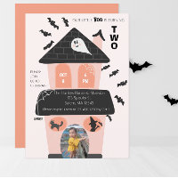 O Pequeno Boo está virando dois bonitos assustador