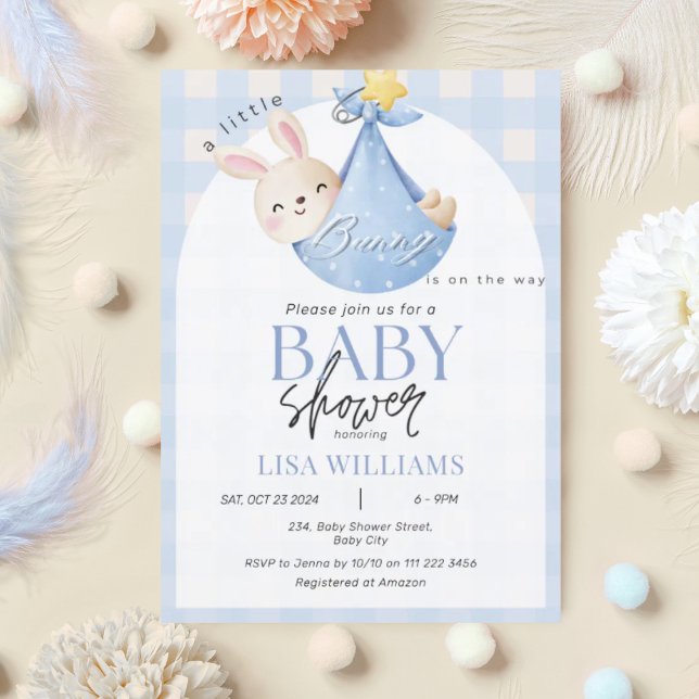Convites O Pequeno Coelhinho Está A Caminho Da Páscoa (A Little Bunny Is On The Way Easter Blue Boy Baby Shower Invitation)