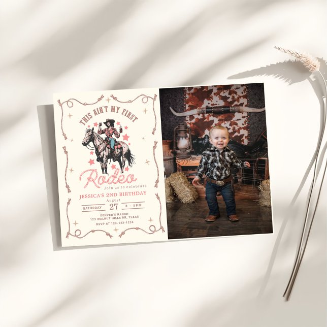 Convites Ocidental Este não é meu primeiro segundo aniversá (Criador carregado)