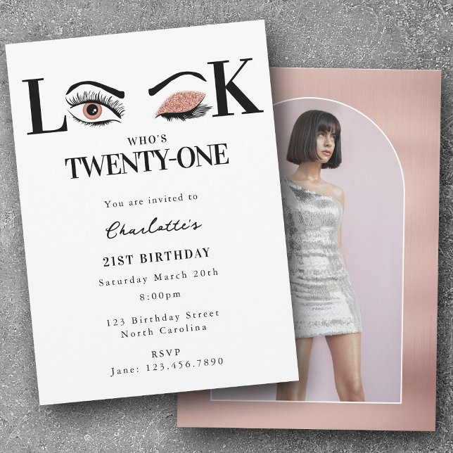 Convites Olhar para o Aniversário de 21 Anos da Vigésima Pr (Twenty First 21st Birthday Look Who's 21 Photo Invitation)