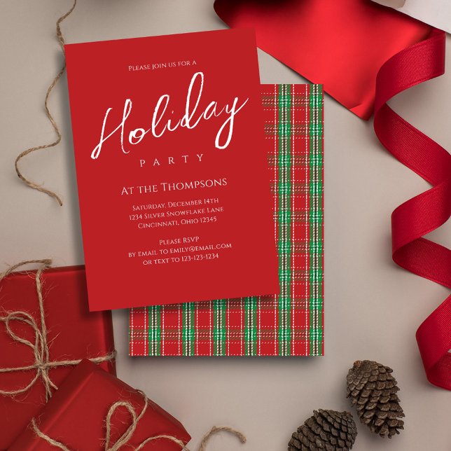 Convites Padrão de Xadrez Clássica Vermelha de Natal Feriad (Holiday party simple red and green plaid pattern party invitation. )